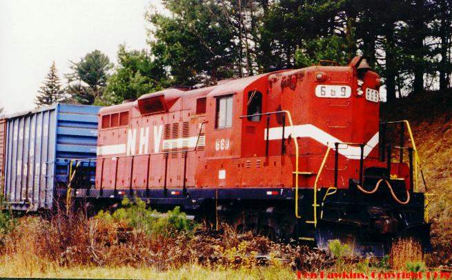 Photo of NHV 669 at Whitefield, NH