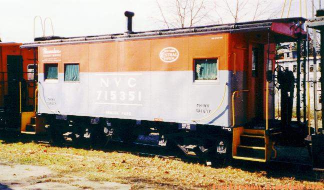 Photo of NYC 715351 caboose at Tilton, NH.