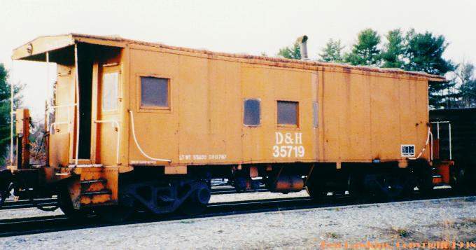Photo of D&H 35719 at Saratoga Springs, NY.