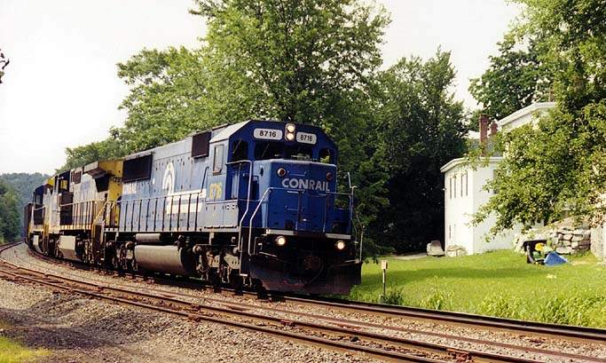 Photo of One of the CSX contract Bow coal trains passes Westford, MA.