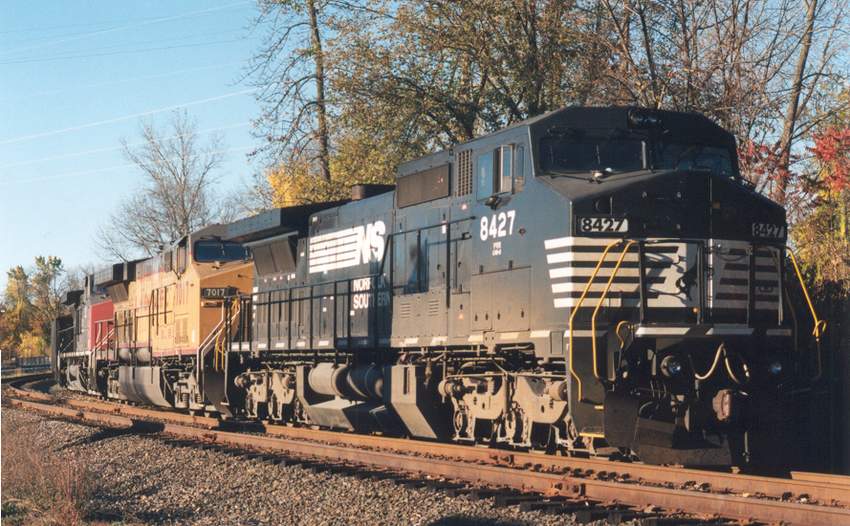 Photo of Loaded Mt. Tom Coal train