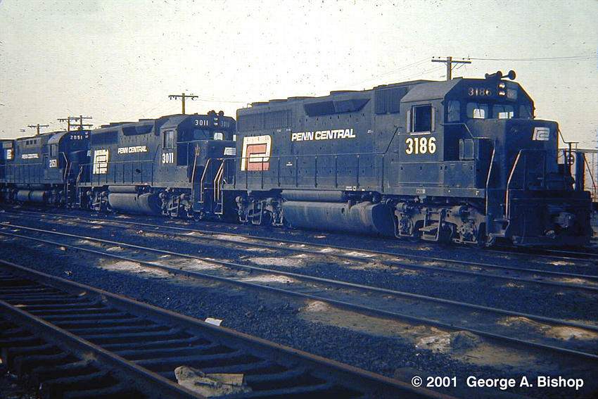 Photo of PC EMD GP40 #3186 at West Springfield, MA in Mar 1971 by George A. Bishop