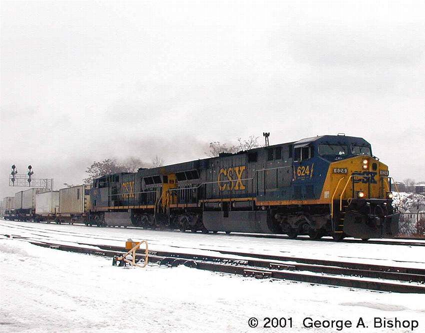 Photo of Q116 (TV-6) at CP43 (Worcester) on 01/20/01 by George A. Bishop