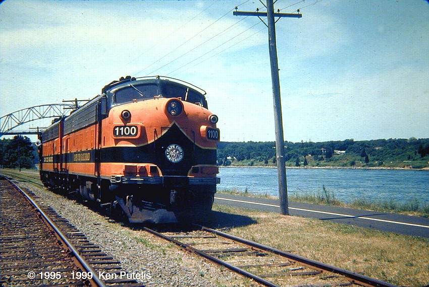Photo of CCC #1100 along the Cape Cod Canal in October 1995 by Ken Putelis (WFPT)