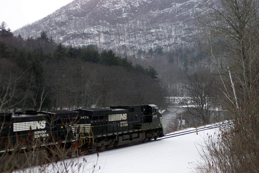 Photo of GRS empty bow coal train at Zoar, MA.