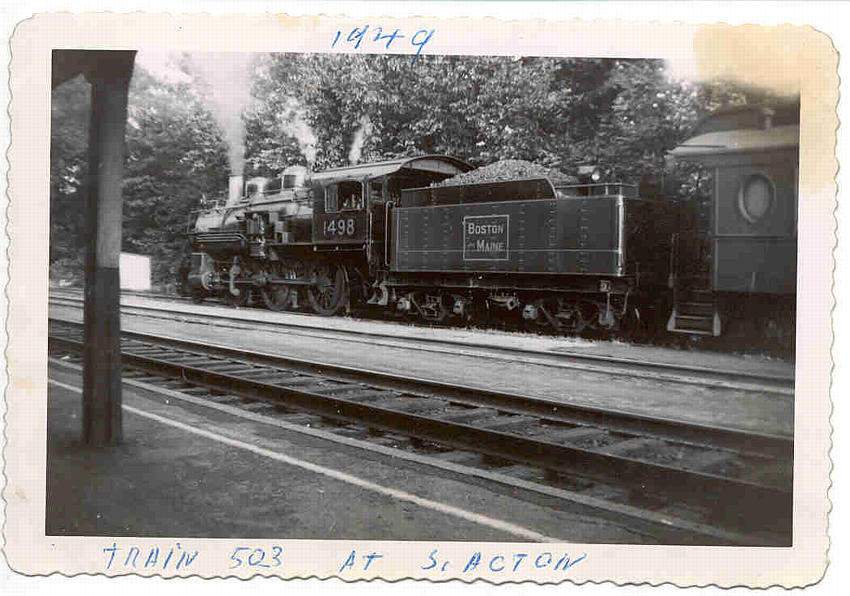 Photo of Engine #1498 on train #503 at South Acton, MA in 1949