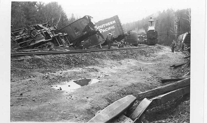 Photo of B&M derailement at Royalston 1963