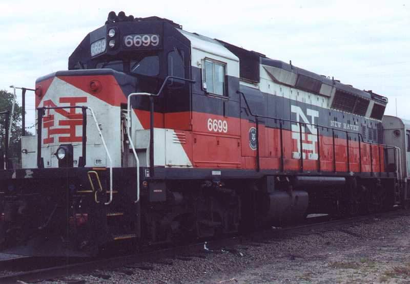 Photo of CDOT 6699 at New Haven, CT, 9/2000