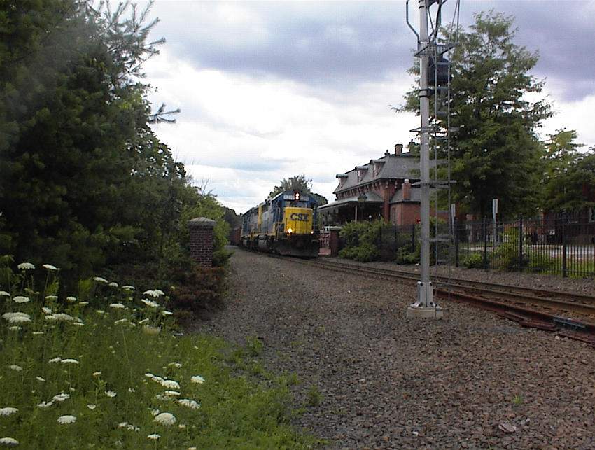 Photo of CSX at Windsor, CT station