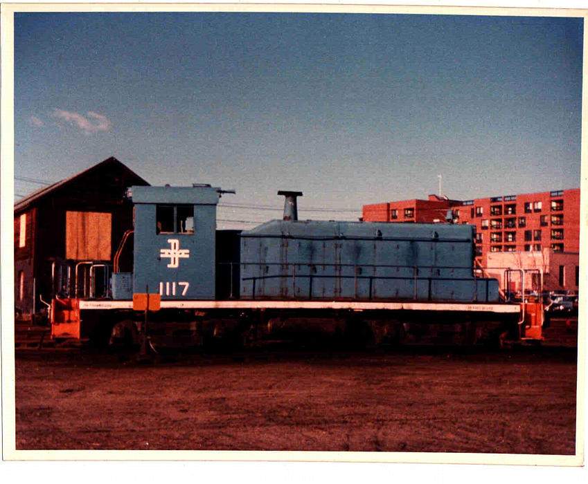 Photo of B&M 1117 in Keene, NH 1980