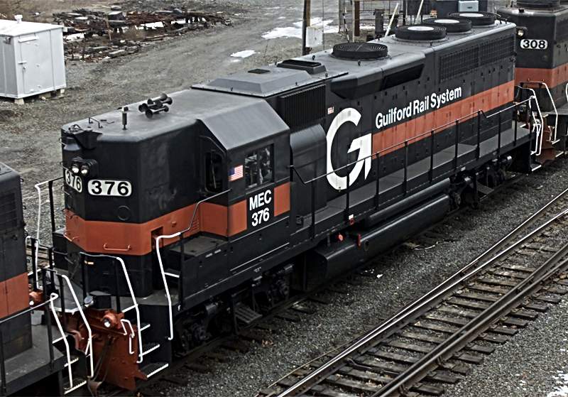 Photo of GRS GP40 376 in new paint