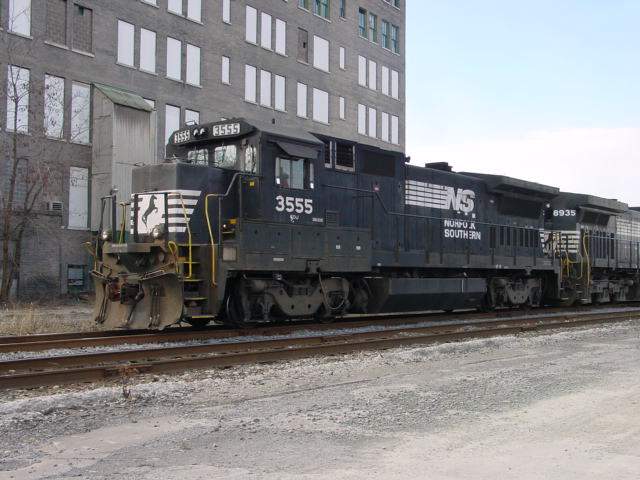 Photo of NS unit 3555 Binghamton, NY.