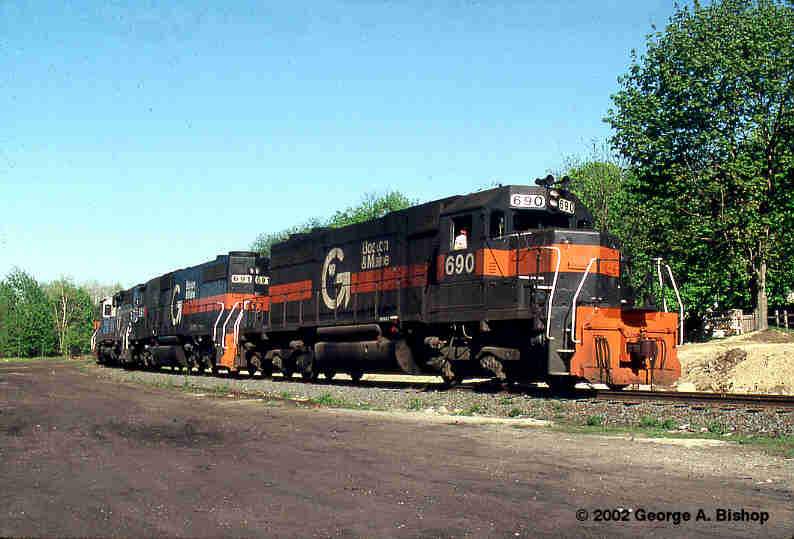 Photo of GTI SD39's at North Chelmsford, MA in May, 86 by George A. Bishop (WFPT)