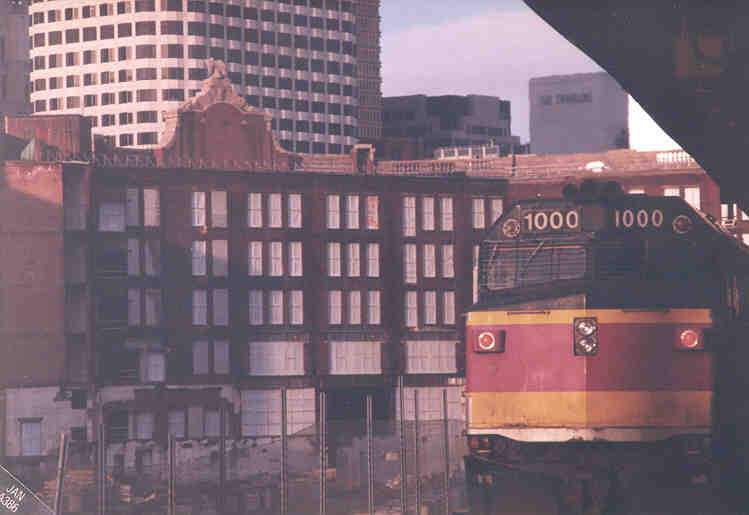 Photo of MBTA EMP F40PH Engine#1000 at Gutted South Station, Boston, MA