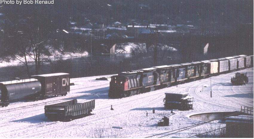Photo of Central Vermont train 447