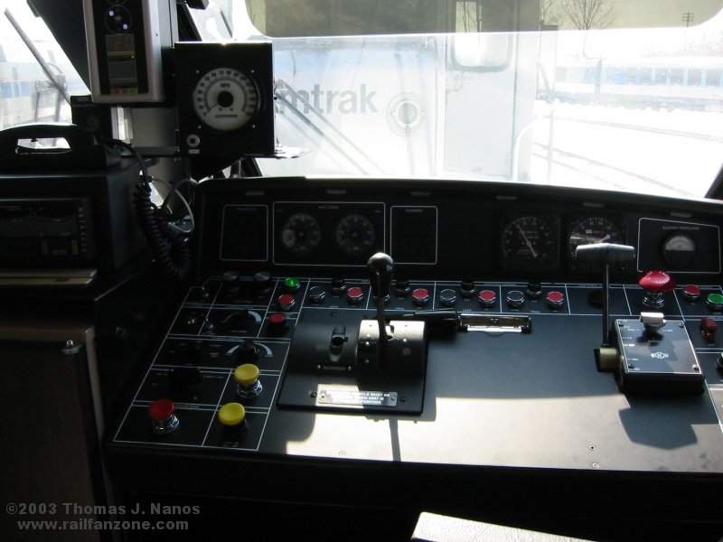 Photo of Amtrak rebuilt Turbo Liner engineer's desk