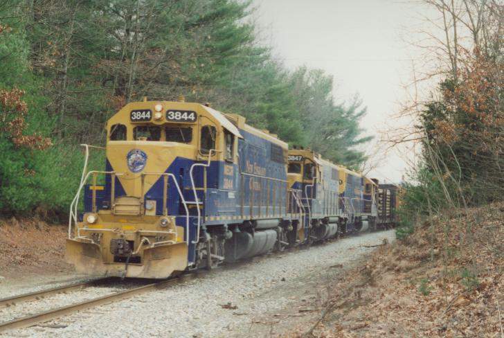 Photo of GP38's #3844,3847 & 3851 on T#610 at South Windham, CT.