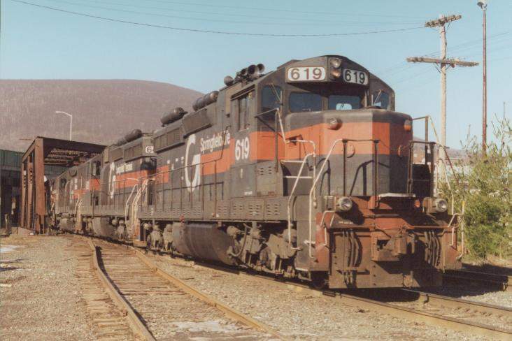 Photo of SD26's #619 & 621 lead MOED at North Adams, MA.
