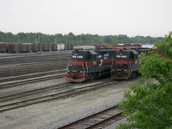 Photo of GRS 211 and 215 at Rigby