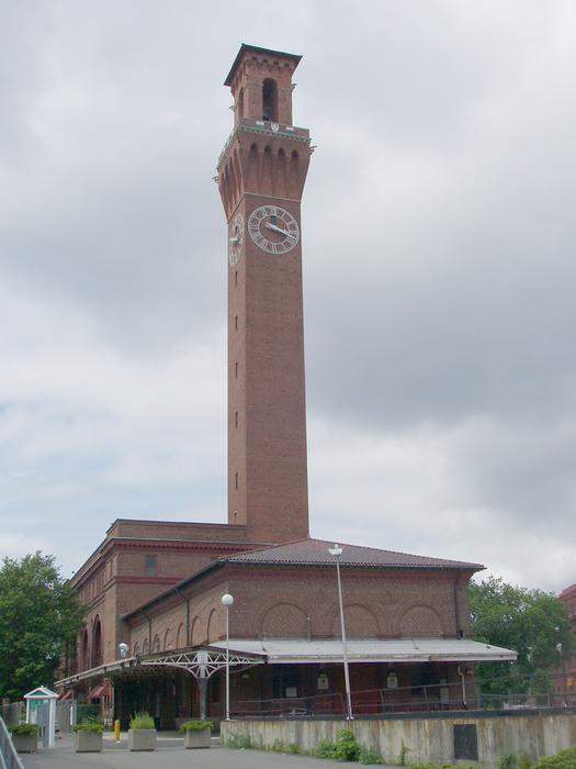 Photo of New Haven RR's former station at Waterbury