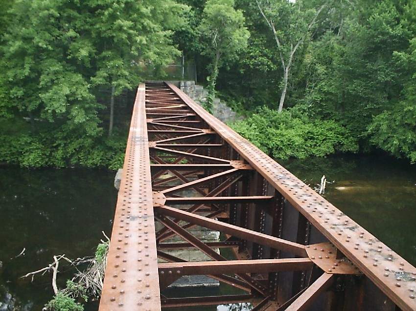 Photo of Willimantic River bridge