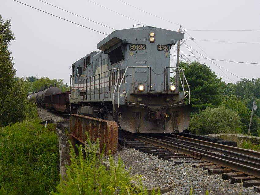 Photo of MMA 8522 on the NMJ switcher/Searsport local