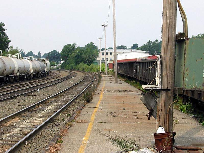 Photo of Old MBTA station platform, Gardner, MA