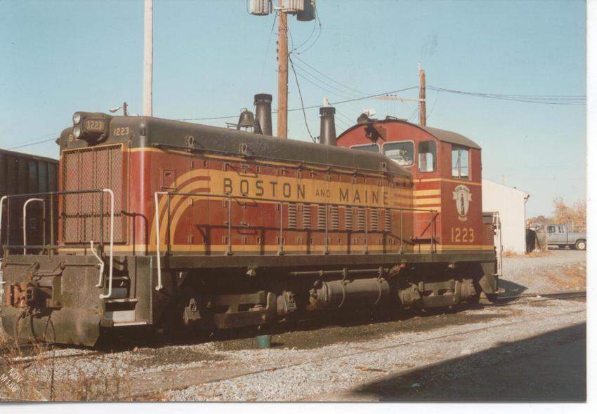 Photo of B&M 1223 at Lowell