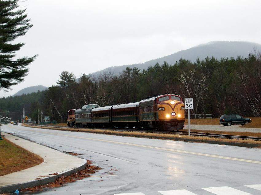 Photo of Conway Scenic Test Train 11-20-03 04