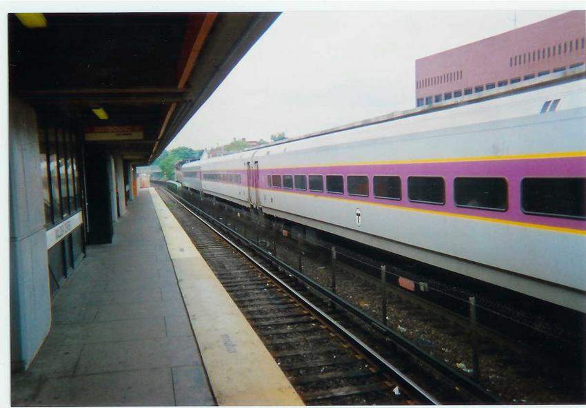 Photo of Commuter Rail Inbound in Malden Center