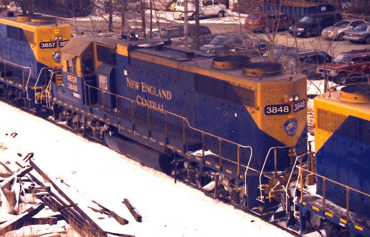 Photo of NECR Train #608 through Willimantic