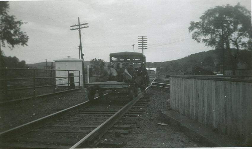 Photo of PUT PUT on Central Vermont line thru Palmer,MA 1950's