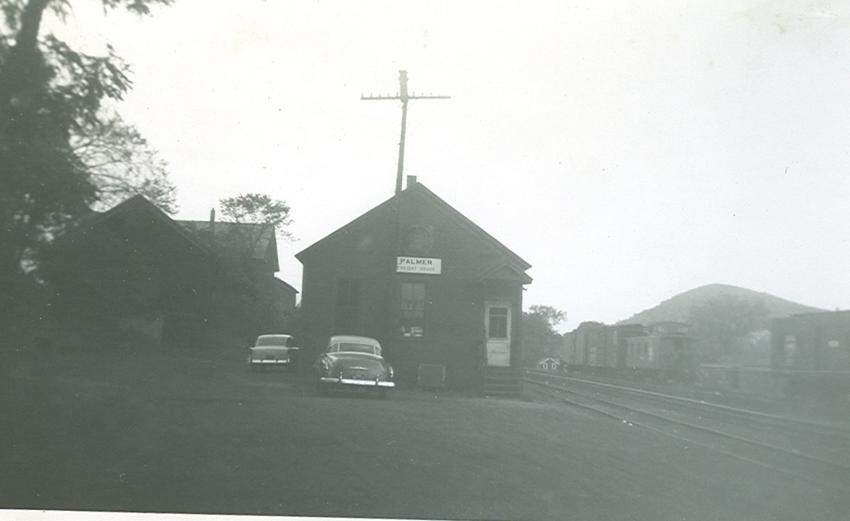 Photo of CV Yard Office @ Palmer,MA in the late 1950's