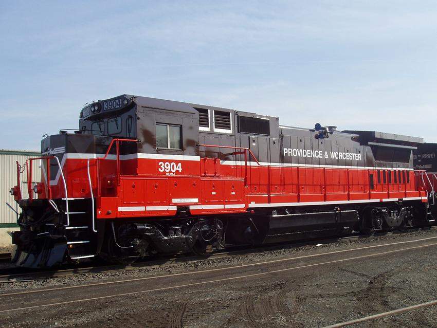 Photo of P&W #3904 at Amtrak MOW yard