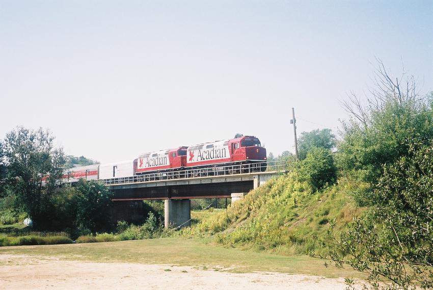 Photo of Acadian Tourist Train crossing into New Brunswick