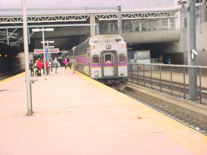 Photo of MBTA 1711