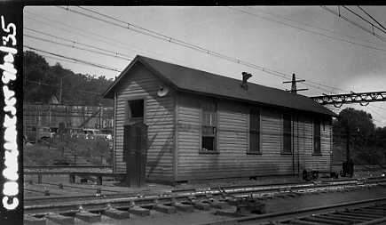 Photo of Westbound Departure yard office, Cedar Hill New Haven 9/12/1935