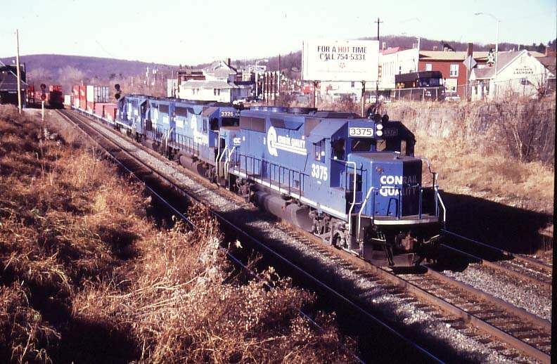 Photo of Con-Rail train # TV-6 @ Palmer