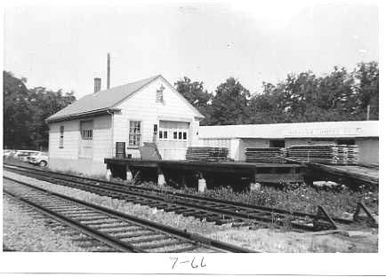 Photo of Another view of the ex New Haven Nantasket Jct. freight house