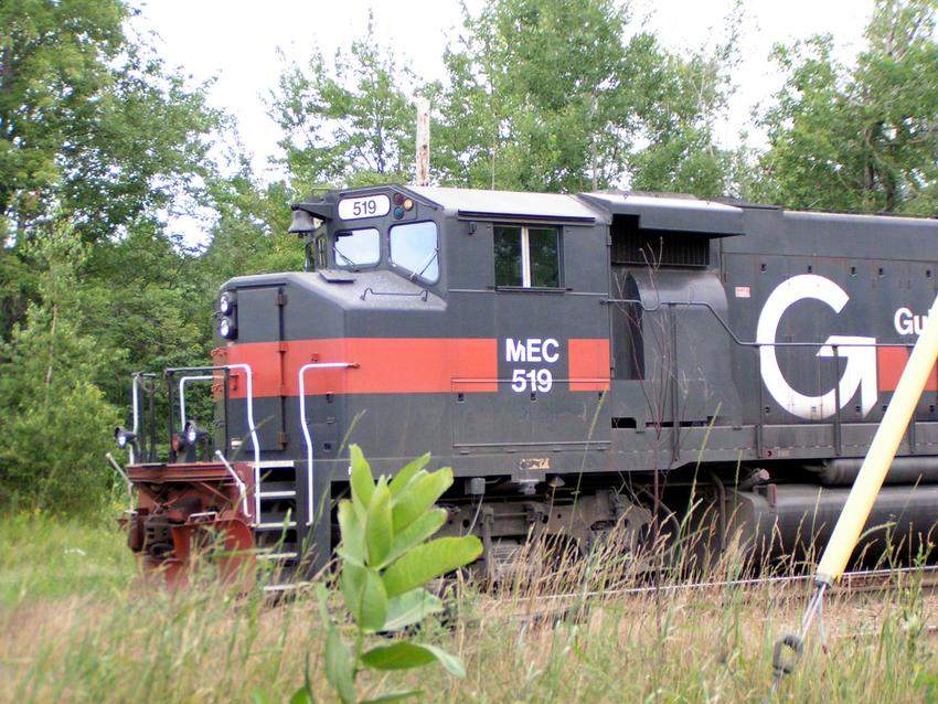 Photo of MEC 519 lead locomotive for maint. wreck train.