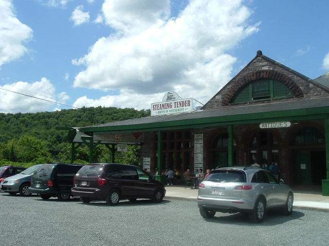 Photo of Steaming Tender Drive-In Restaurant In Palmer MA