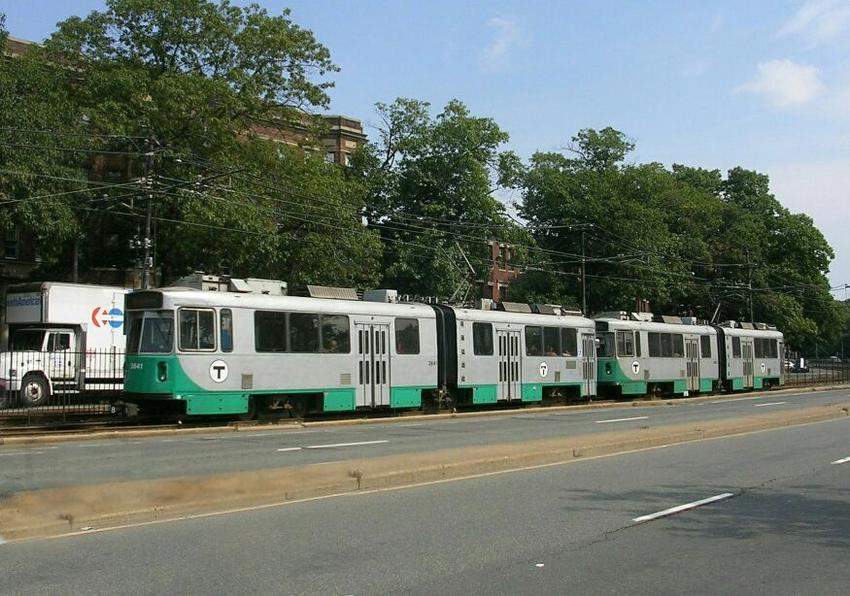 Photo of Green Line Rt. B on Commonwealth Ave.