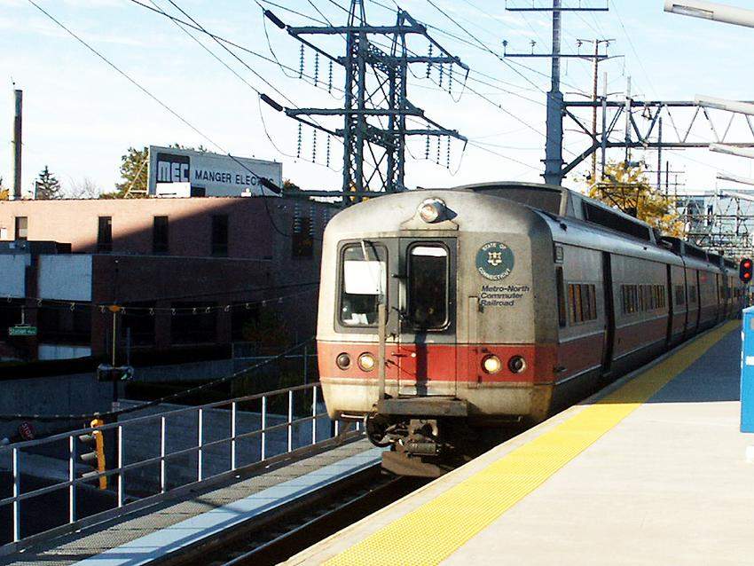 Photo of Eastbound MU's Arriving At Stamford
