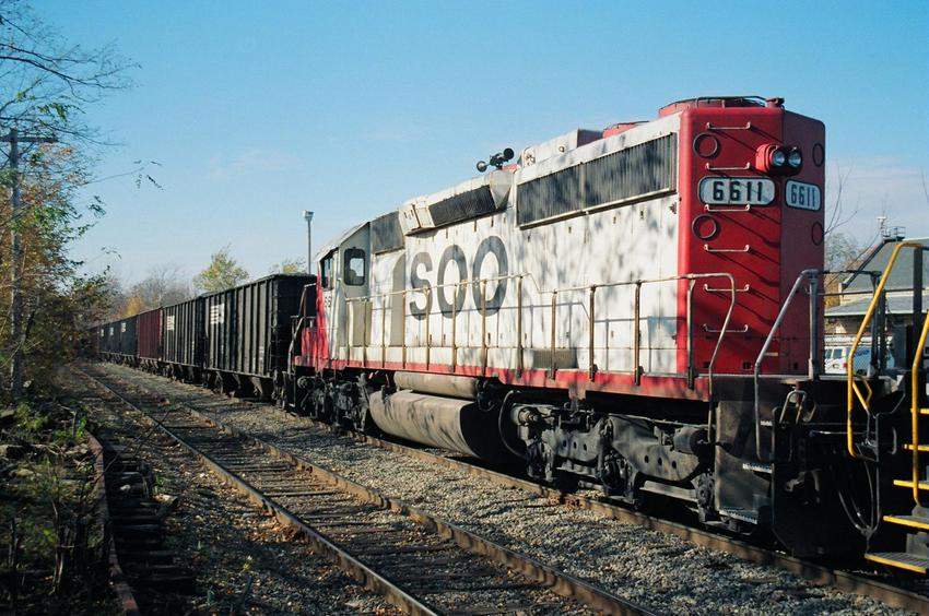 Photo of SOO LINE 6611 On Bow Coal Train.