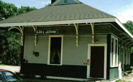 Photo of Glen & Jackson depot.