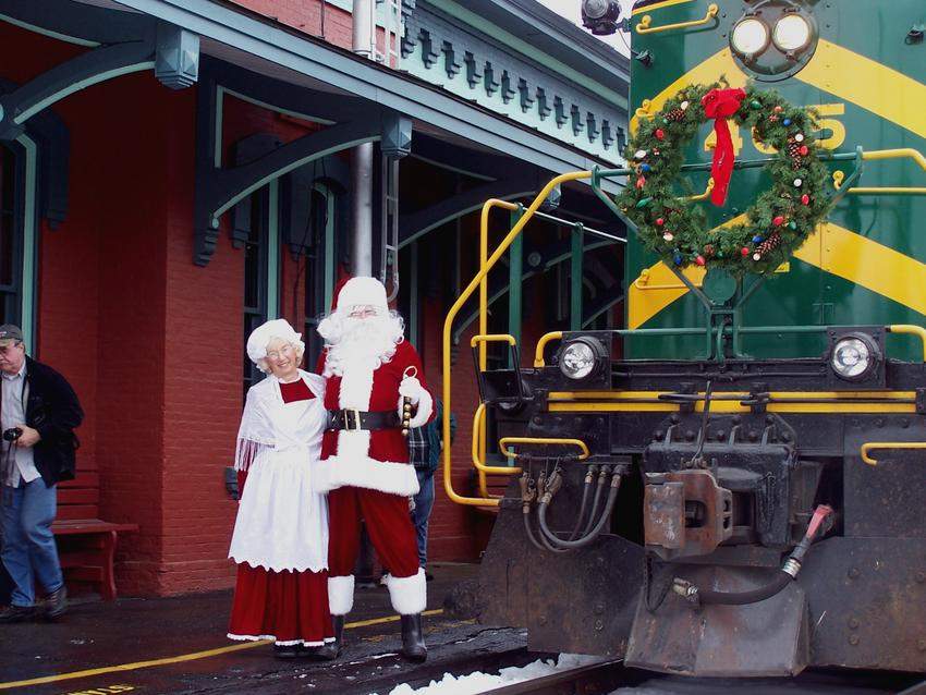 Photo of Merry Christmas to All!  - GMRC Santa Express