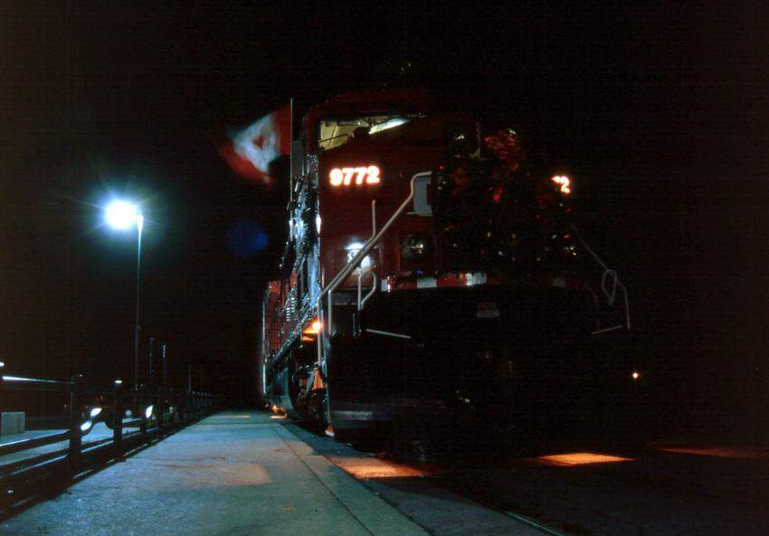 Photo of CP X-mas train tied down
