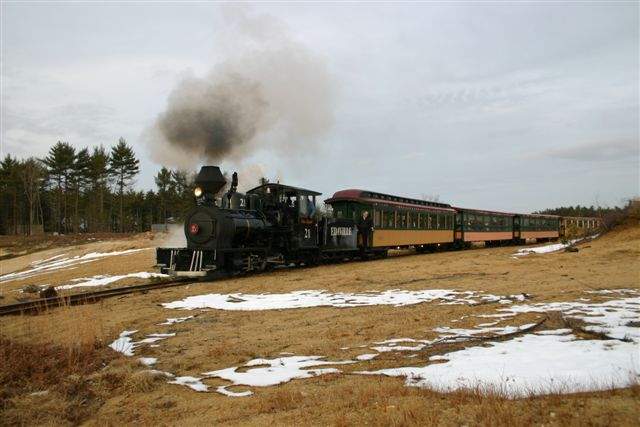 Photo of Edaville Railroad's final day on Mt Uran
