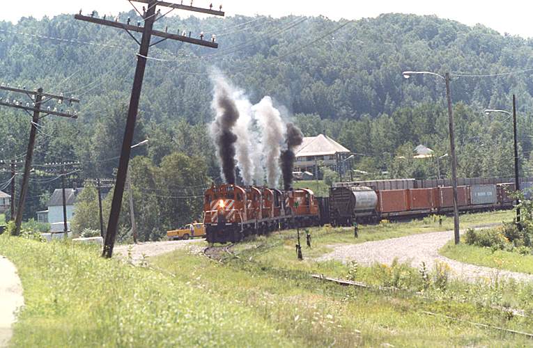 Photo of CP Farnham Turn Newport, Vermont May 1988