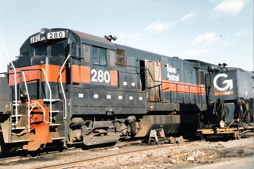 Photo of MEC #280 stored at Waterville